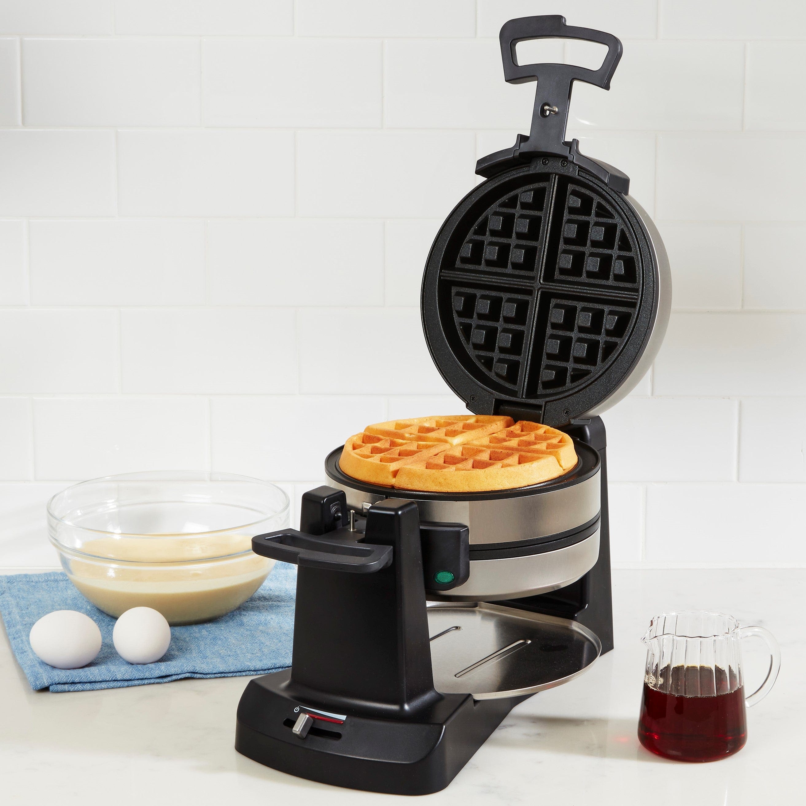 Cuisinart Double Flip Belgian Waffle Maker, Black Stainless - Certified Refurbished