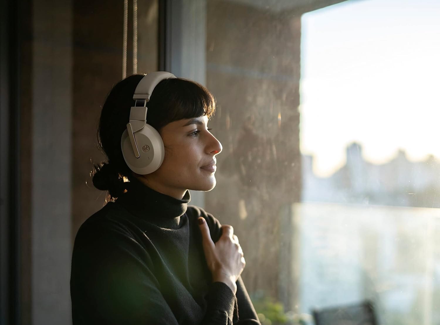 Yamaha Wireless Noise-Cancelling Over-Ear Headphones, Beige