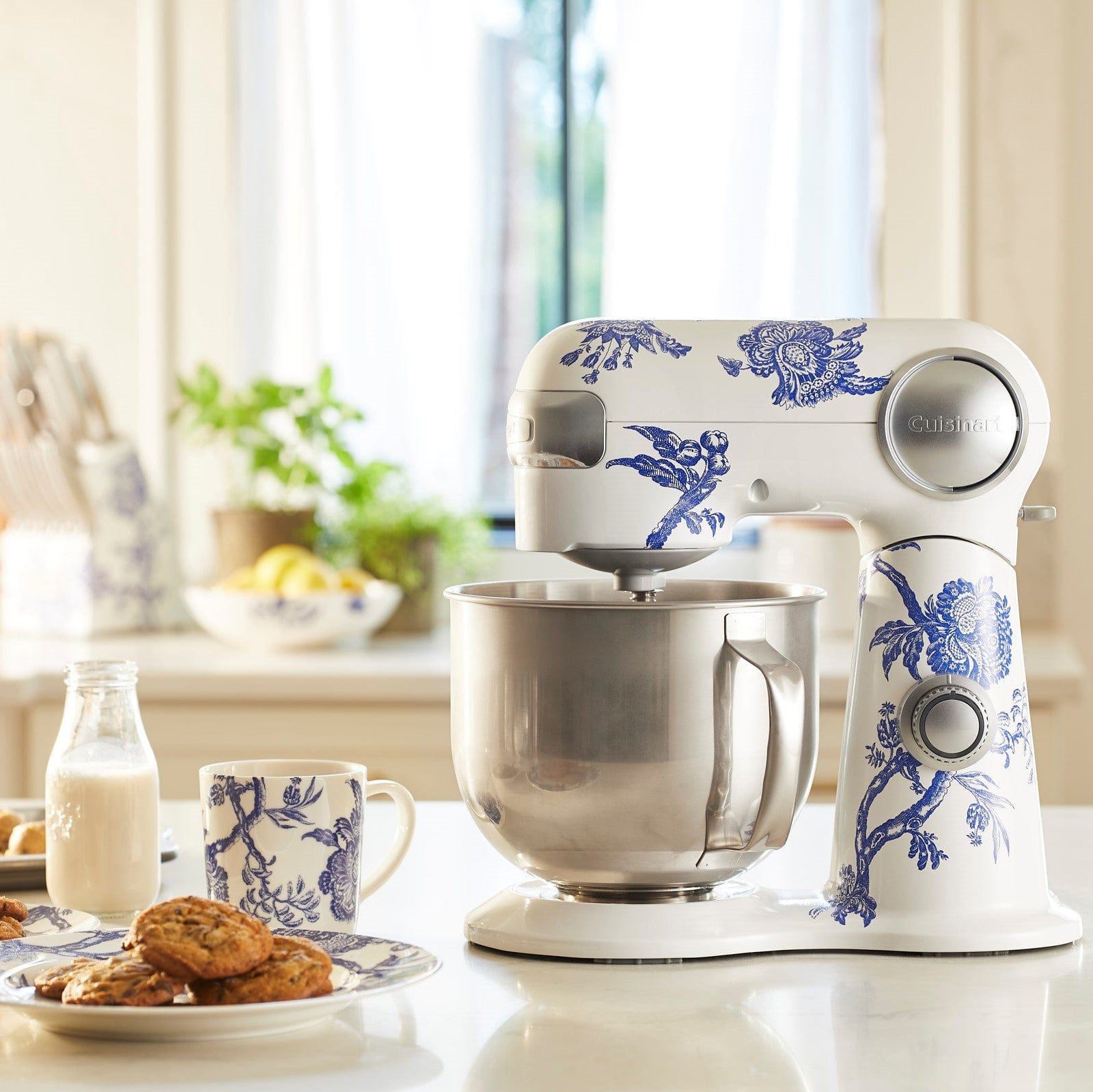 Cuisinart Caskata™ Precision Master 5.5-Quart Stand Mixer, White