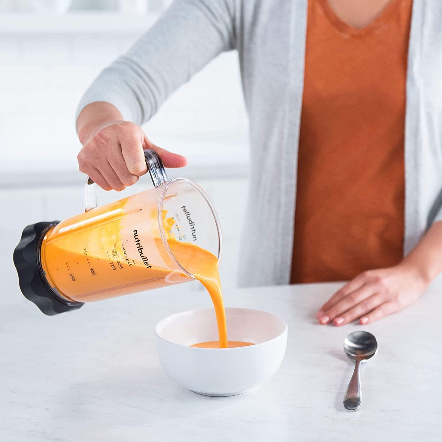 Nutribullet NB50200 1000W 32oz Pitcher 24oz Handled To-Go Cup Hot/Cold Blender Grey - Certified Refurbished