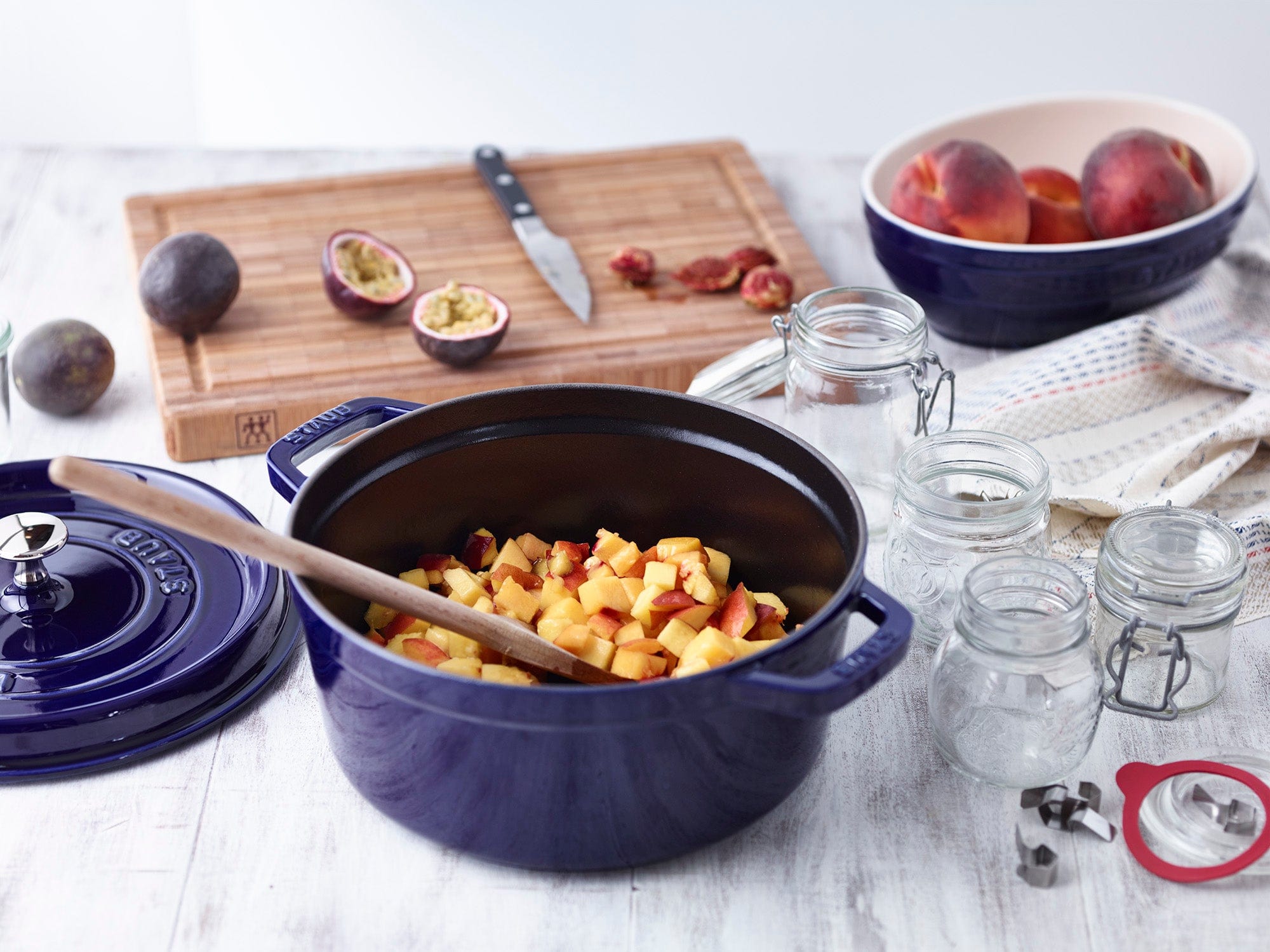 Staub Cast Iron 4-qt Round Cocotte - Dark Blue