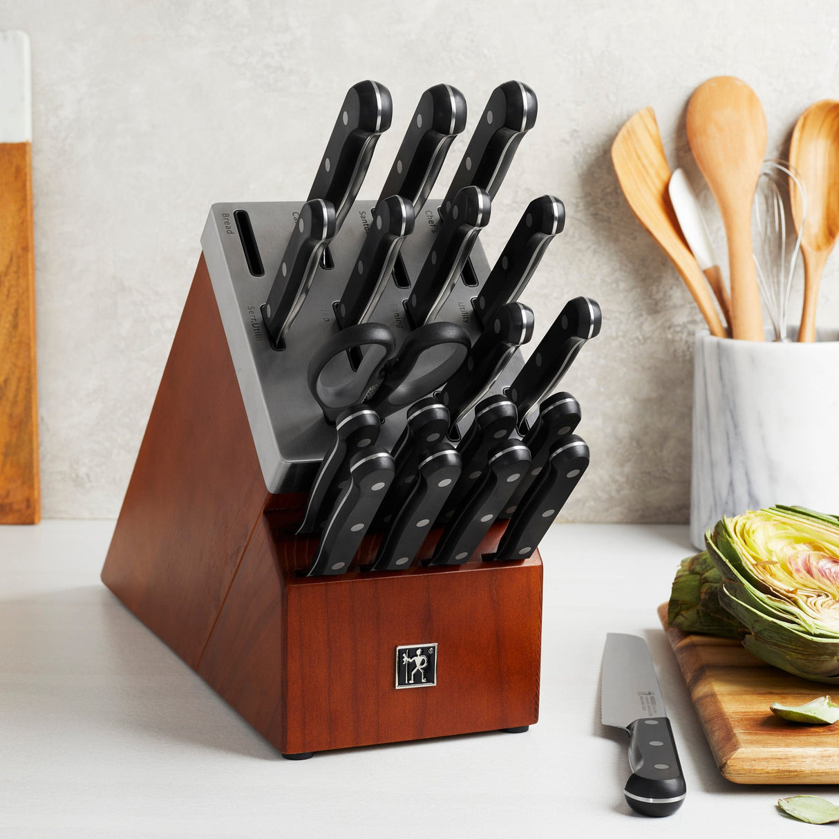 Henckels Solution 20-pc Self-Sharpening Knife Block Set