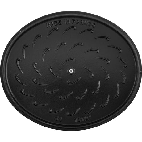 Staub Cast Iron 6.25-qt Shallow Oval Dutch Oven - Black