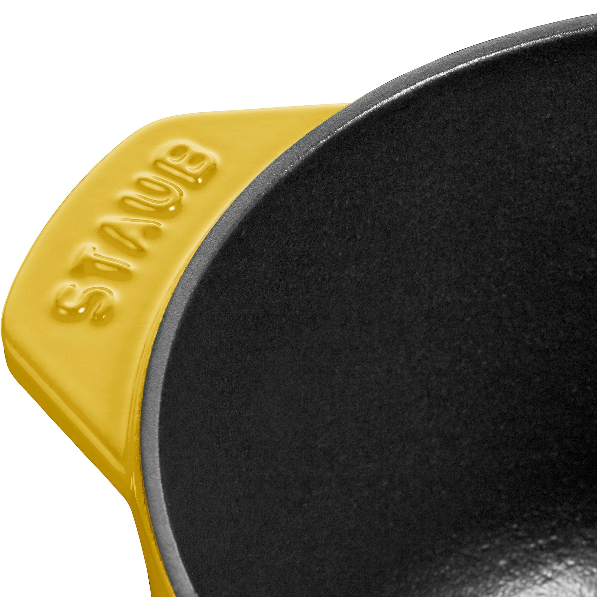 Staub Cast Iron 1.5-qt Petite French Oven - Citron