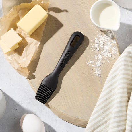 Henckels Silicone Onyx Pastry Brush, BPA-Free Cooking Utensil