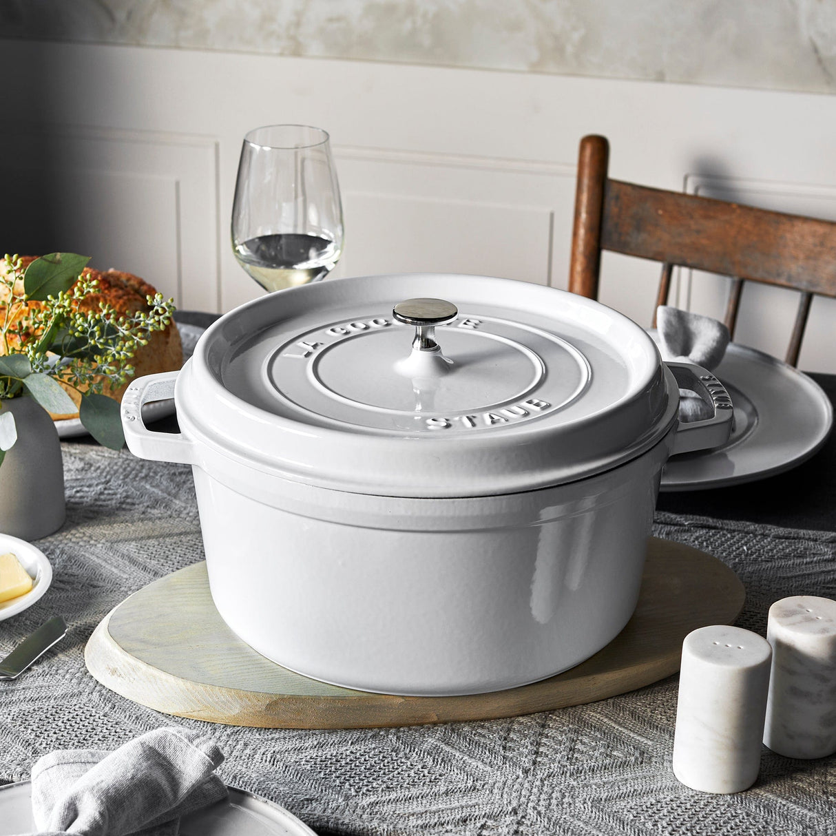 Staub Cast Iron 7-qt Round Cocotte, Dutch Oven - White