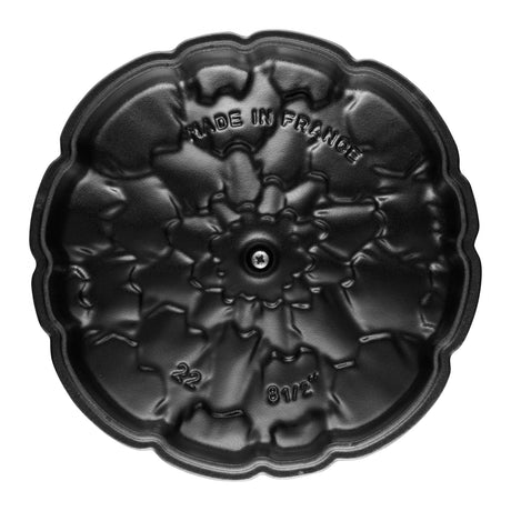 Staub Cast Iron 3-qt Artichoke Cocotte, Dutch Oven - Basil