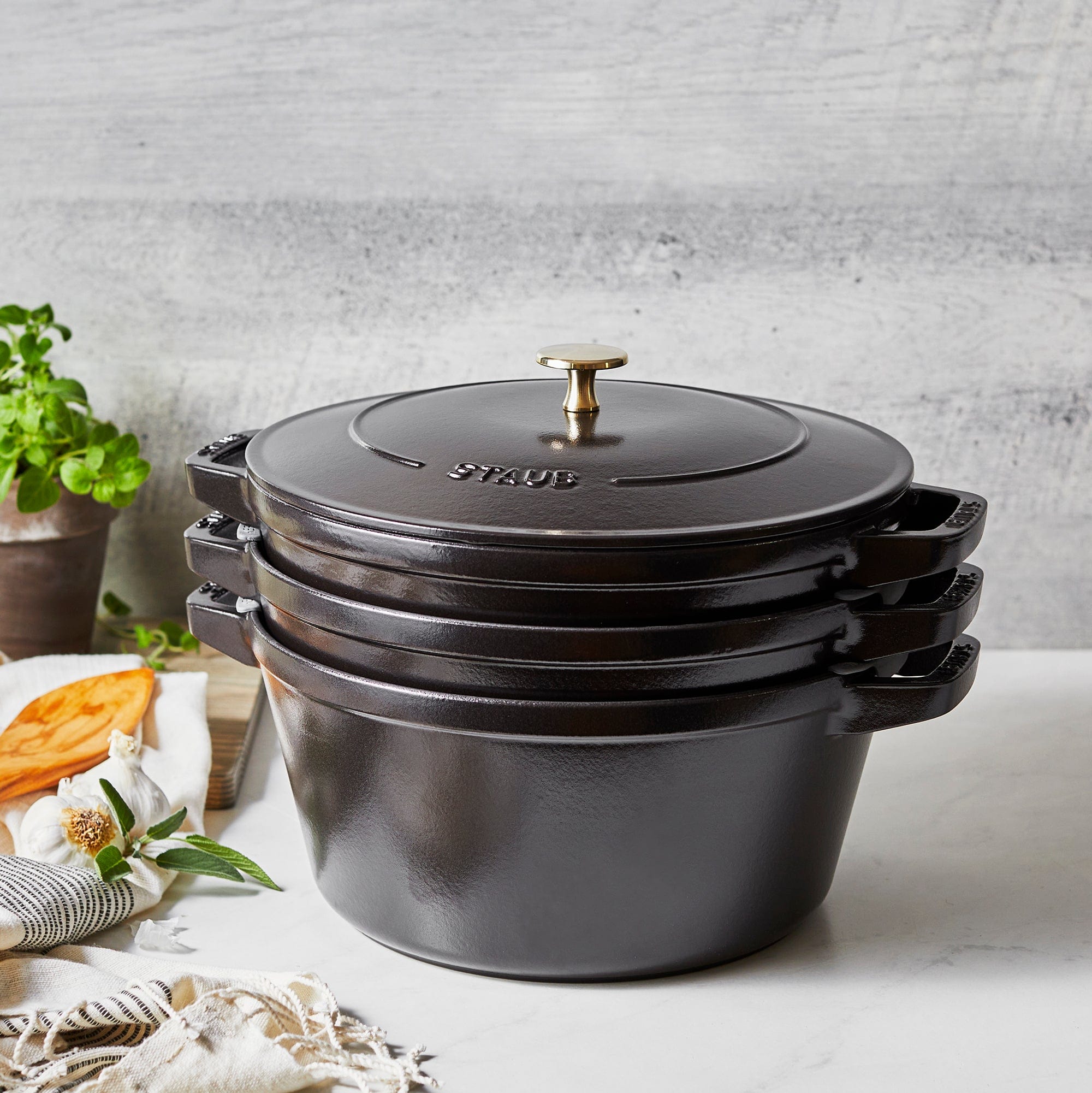 Staub Cast Iron Set 4-pc, Stackable Space-Saving Cookware Set, Dutch Oven with Lid, Matte Black