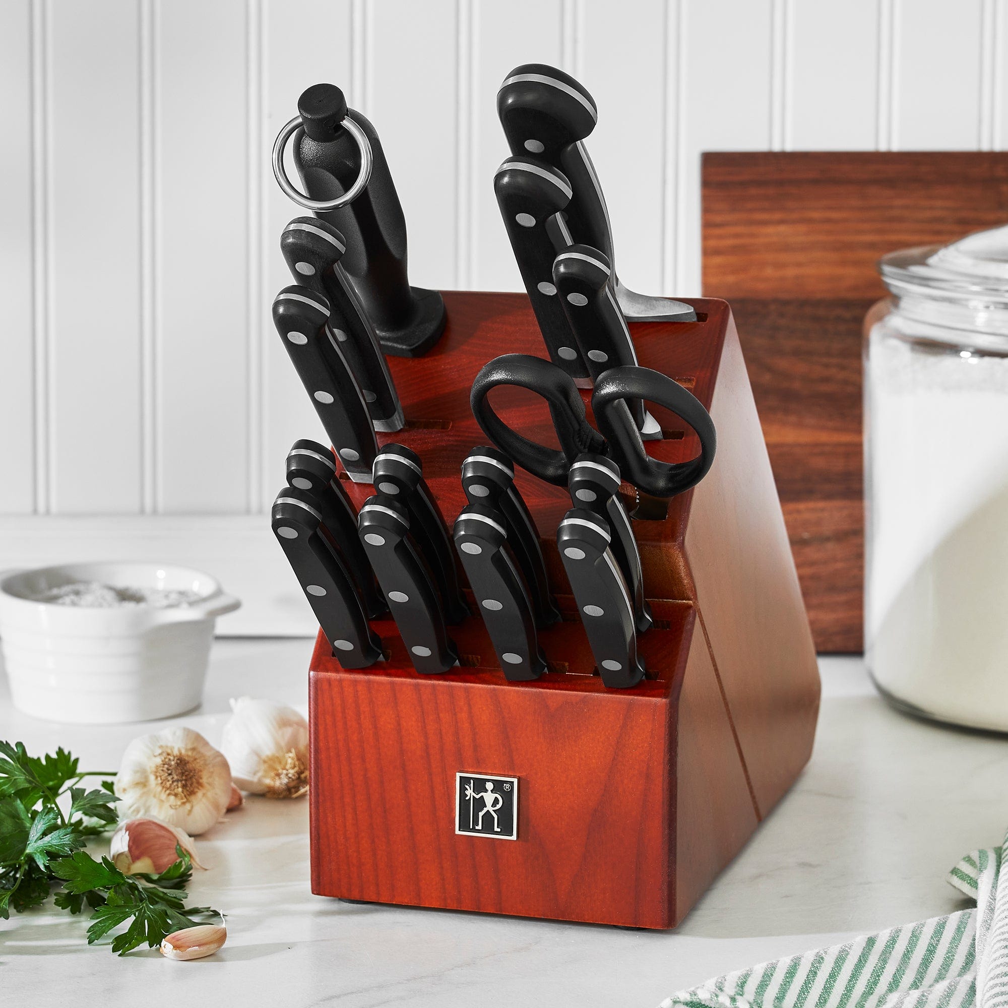 Henckels Classic Precision 16-Piece Kitchen Knife Set with Block, Chef Knife, Steak Knife Set