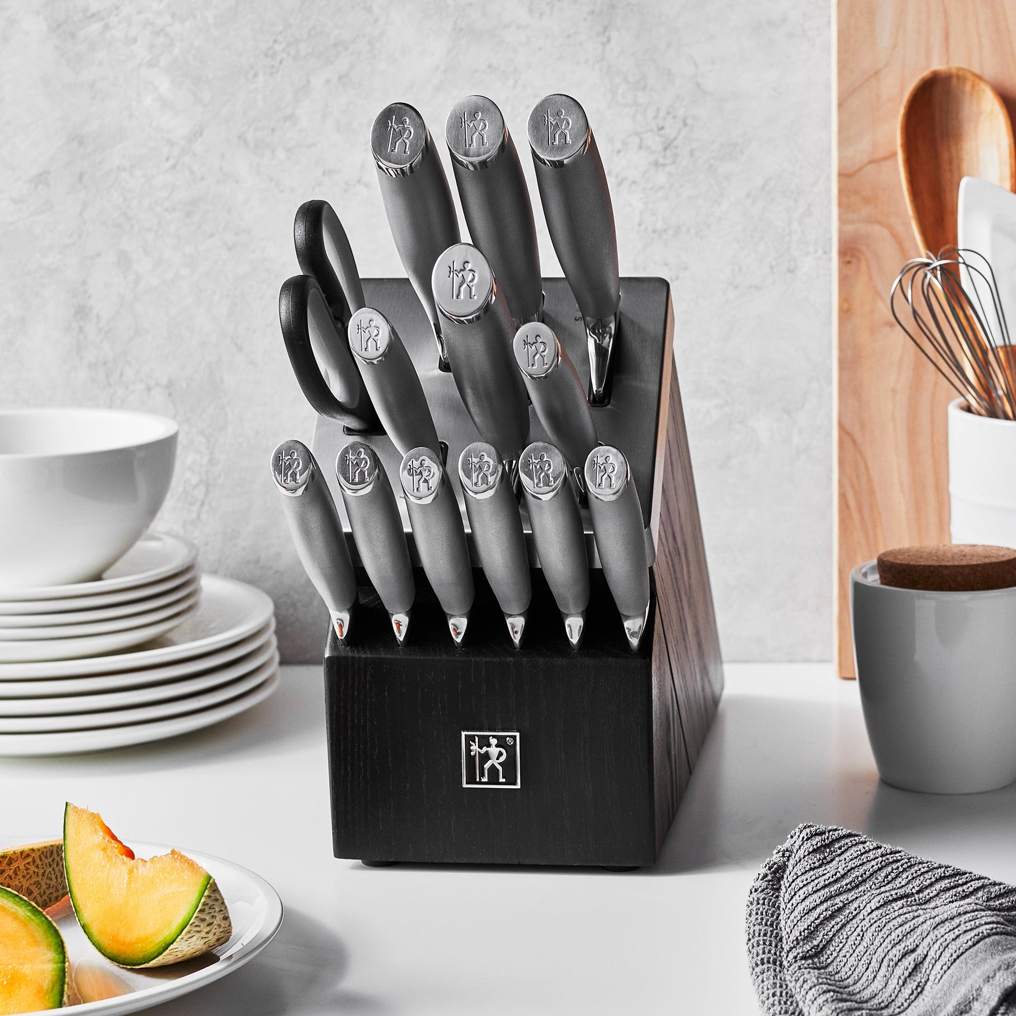 Henckels Modernist 14-pc Self-Sharpening Knife Block Set - Black