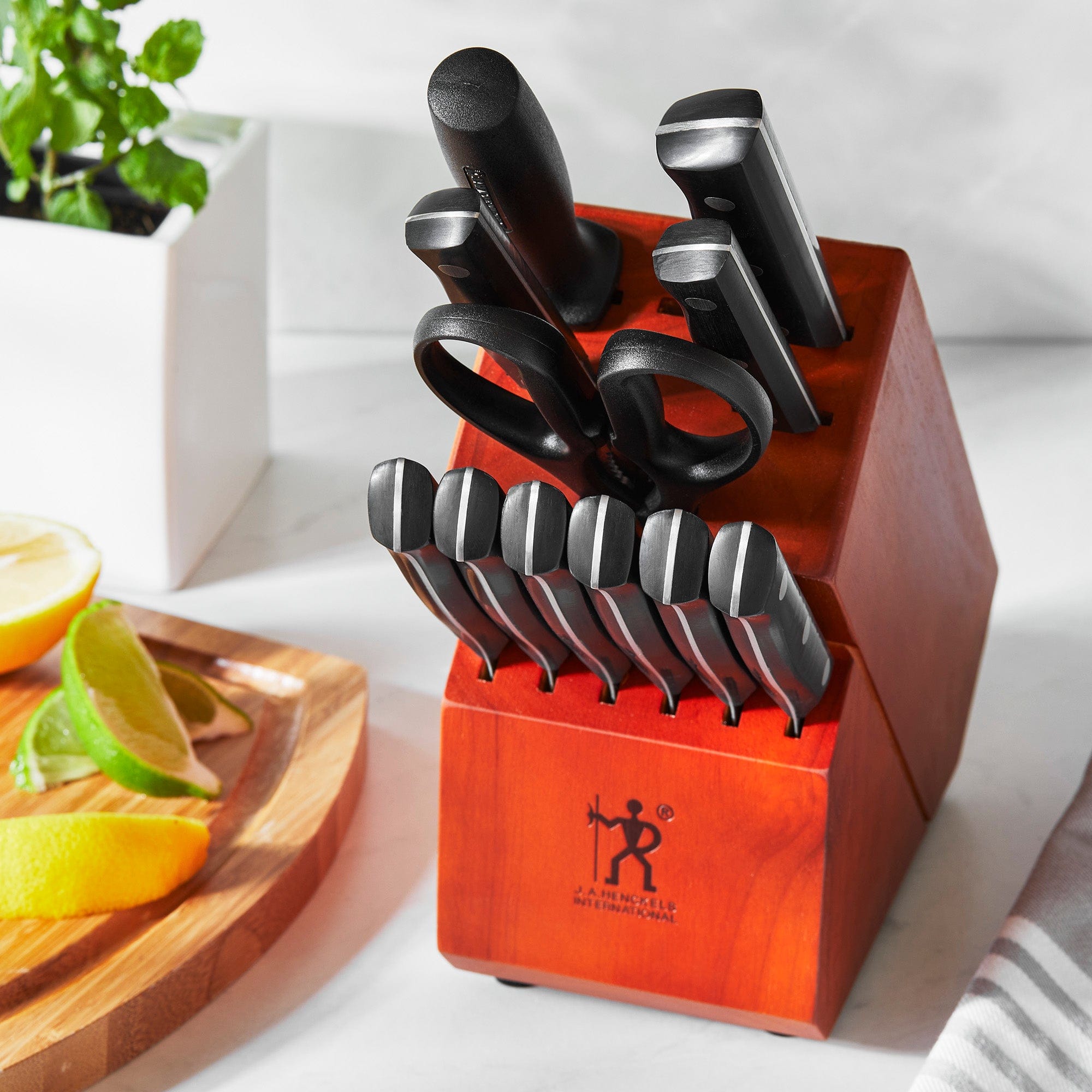 Henckels Dynamic 12-pc Knife Block Set - Cherry