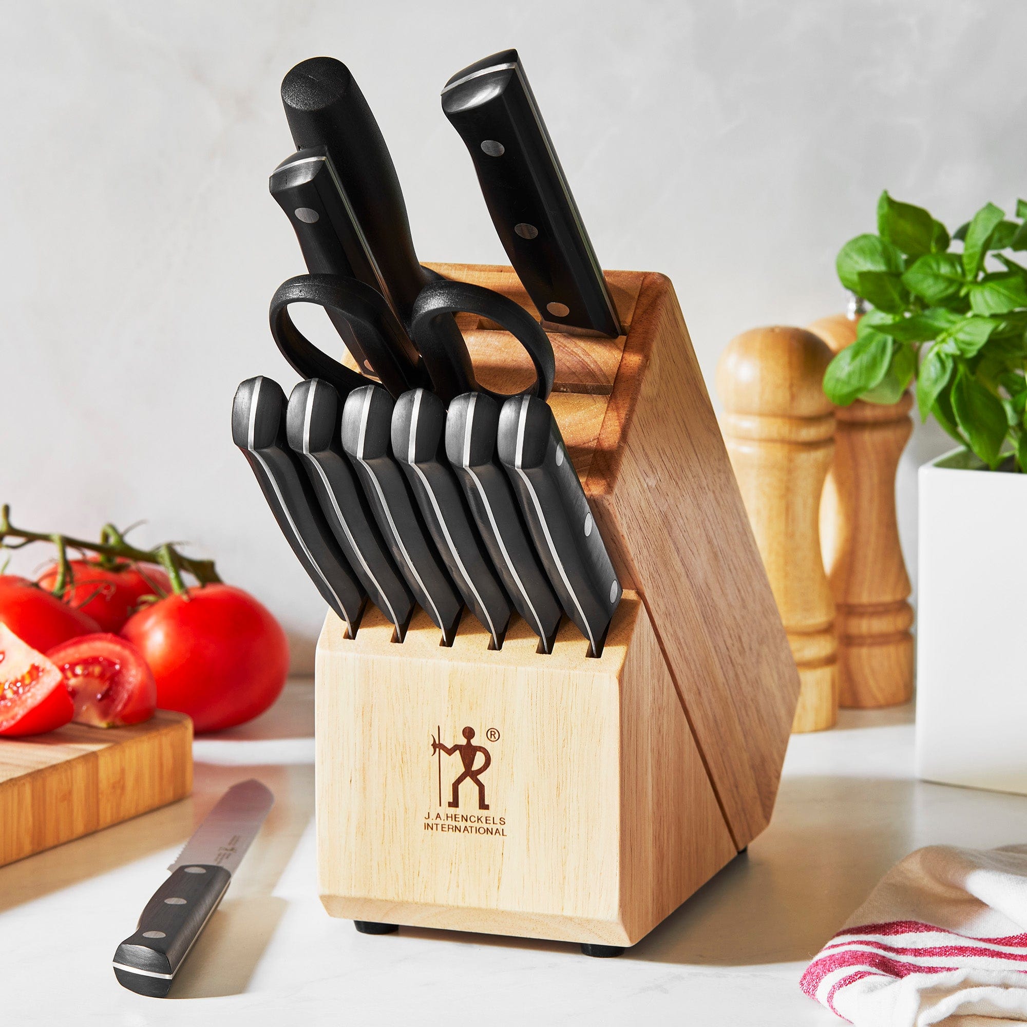 Henckels Dynamic 12-pc Knife Block Set - Natural