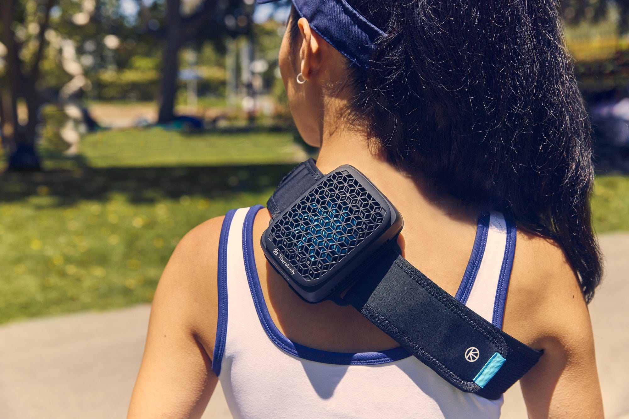 Therabody RecoveryTherm Cube, Hot, Cold & Contrast Therapy, Black - Certified Refurbished