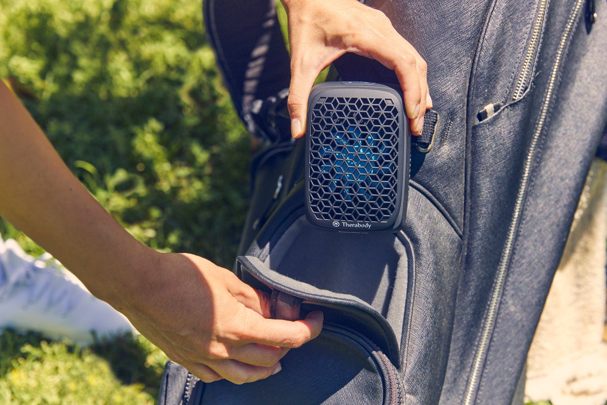 Therabody RecoveryTherm Cube, Hot, Cold & Contrast Therapy, Black - Certified Refurbished