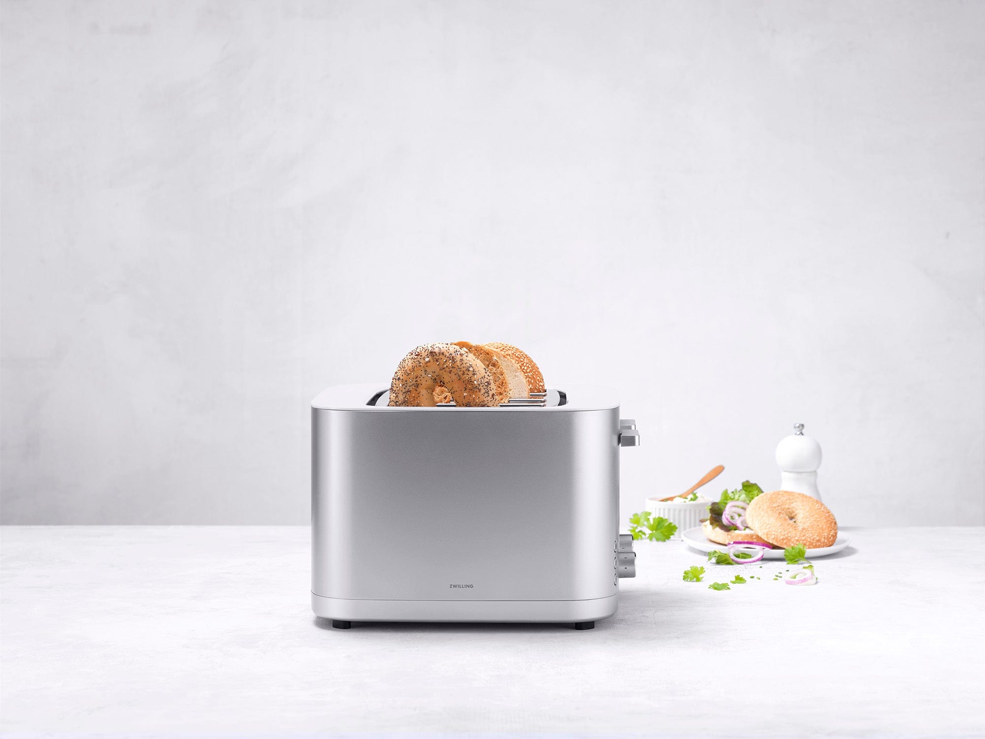 Zwilling Enfinigy 4-Slice Toaster, Extra Wide 1.5" Slots for Bagels and Toast, Silver