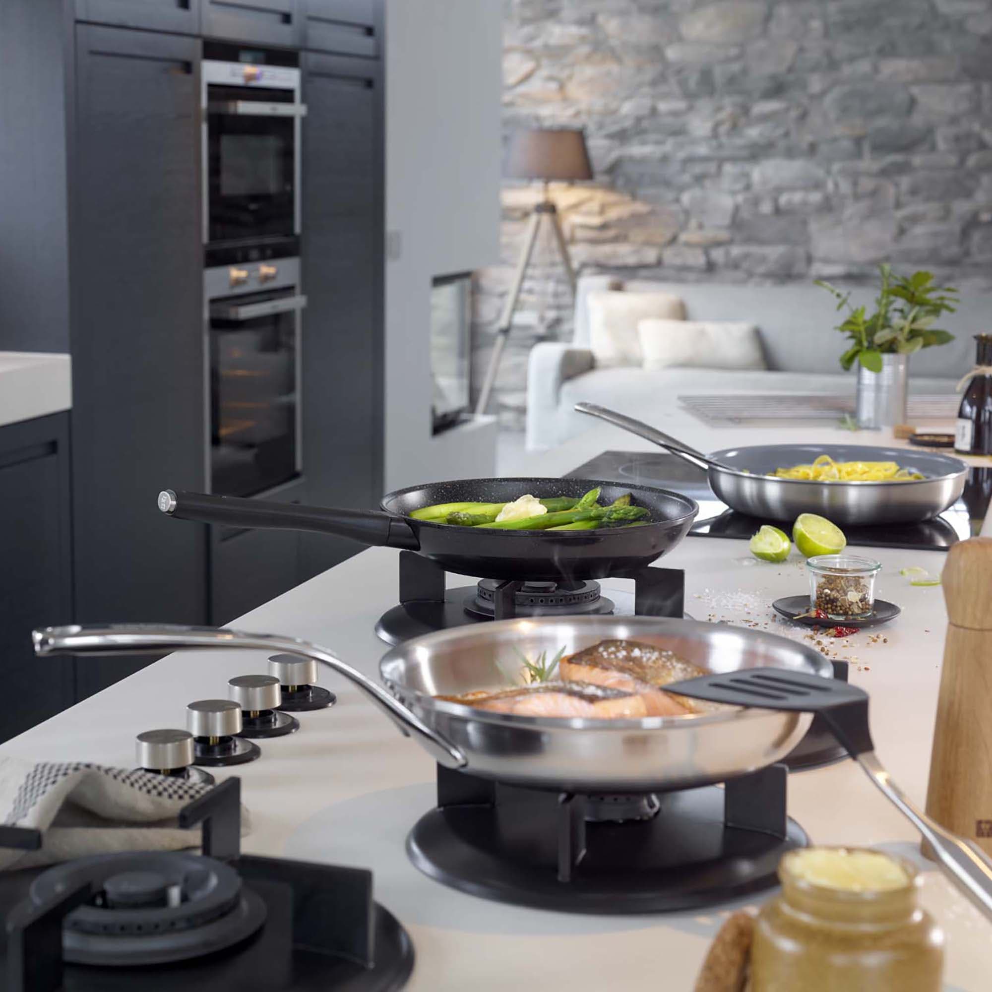 Demeyere Atlantis Proline Stainless Steel Fry Pans - Thumbnail 5