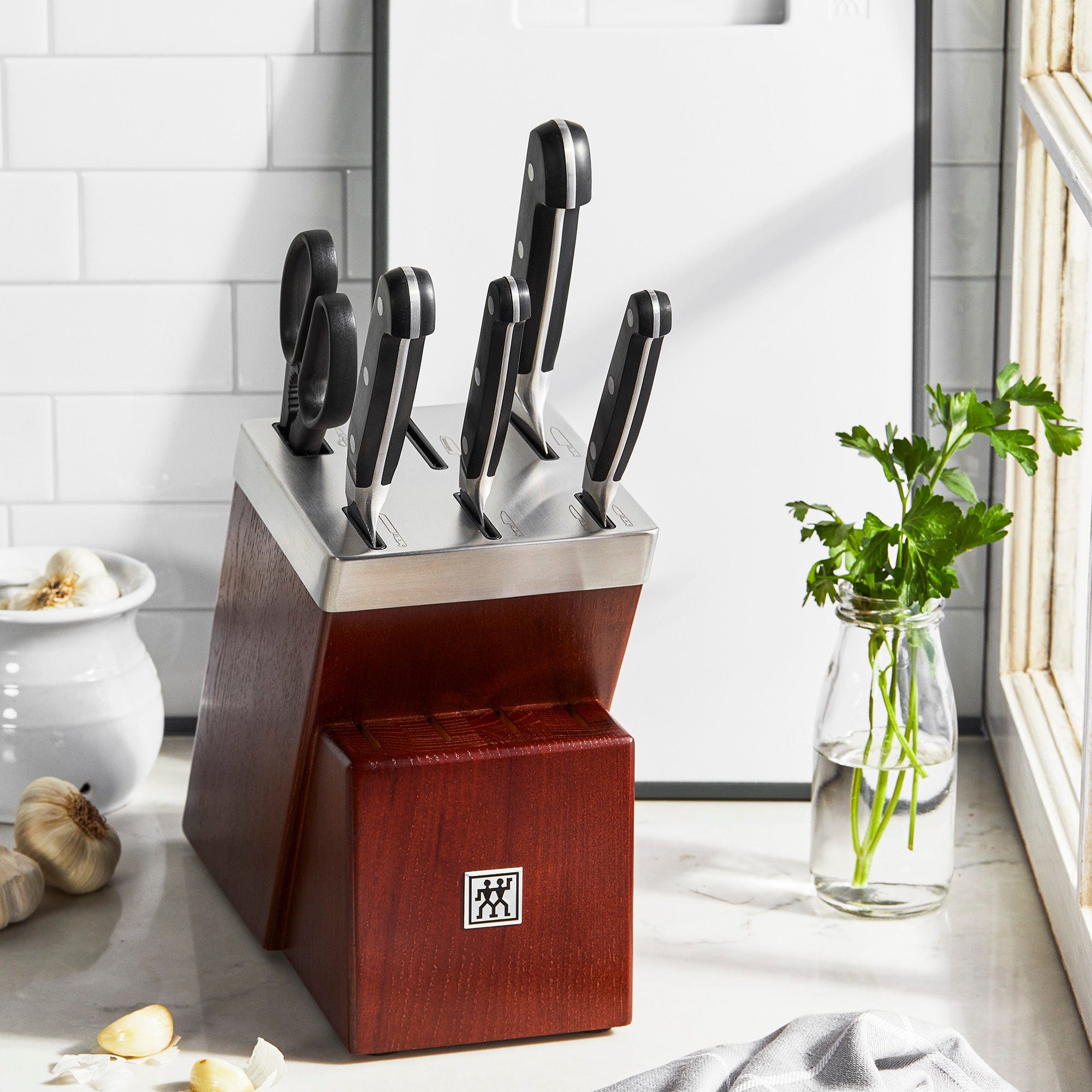 Zwilling Pro 7-pc Self-Sharpening Knife Block Set