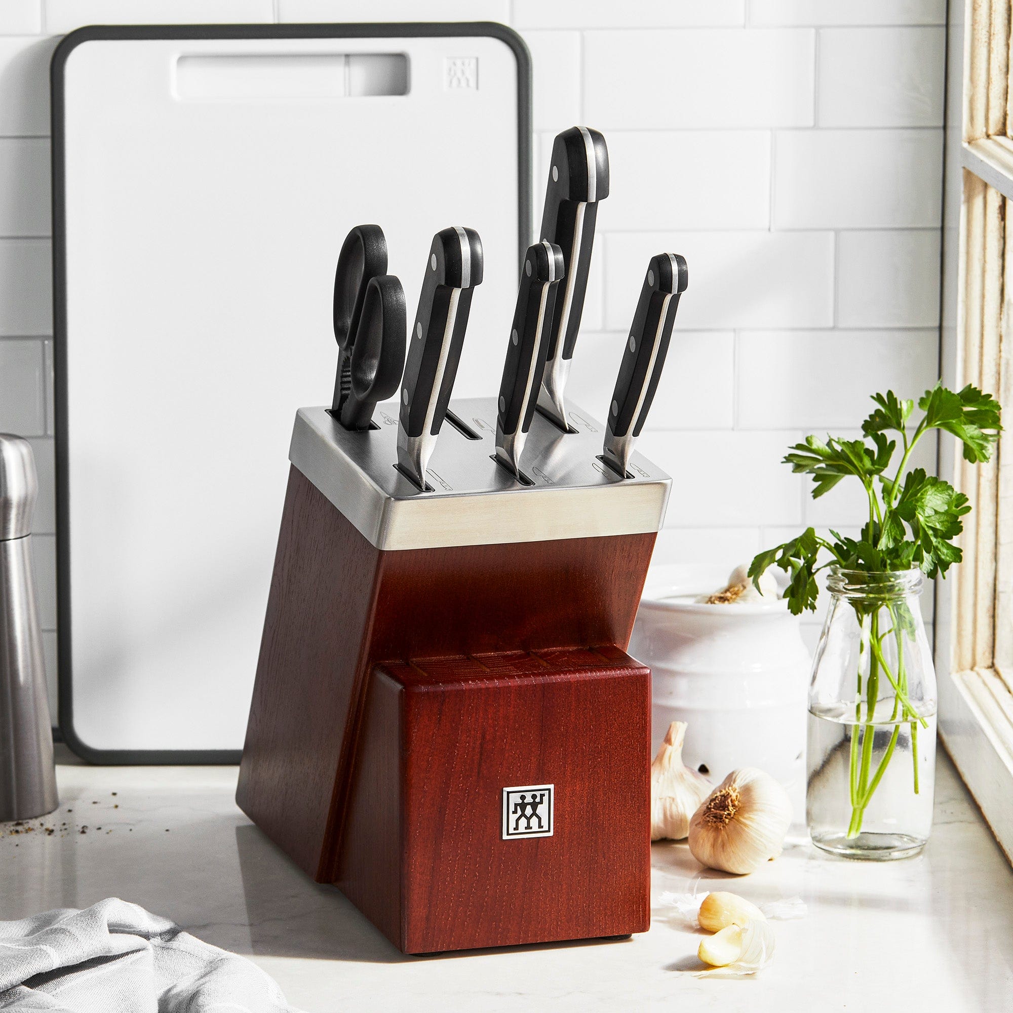 Zwilling Pro 7-pc Self-Sharpening Knife Block Set