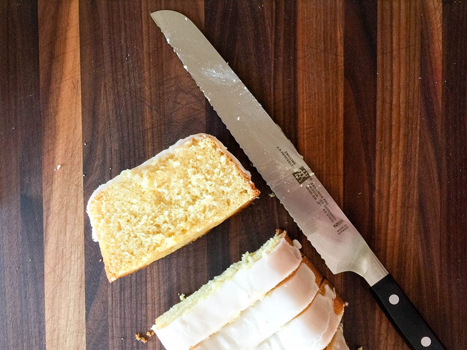 Zwilling Pro 9-inch Z15 Bread Knife