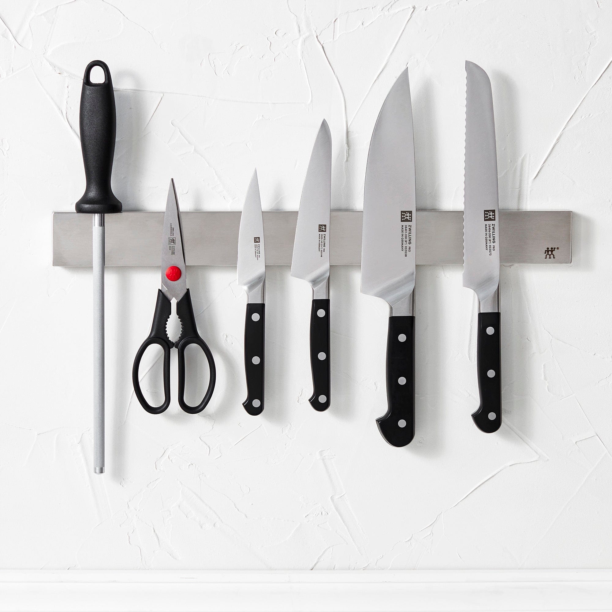 Zwilling Pro 7-pc Knife Set With 17.5-inch Stainless Magnetic Knife Bar