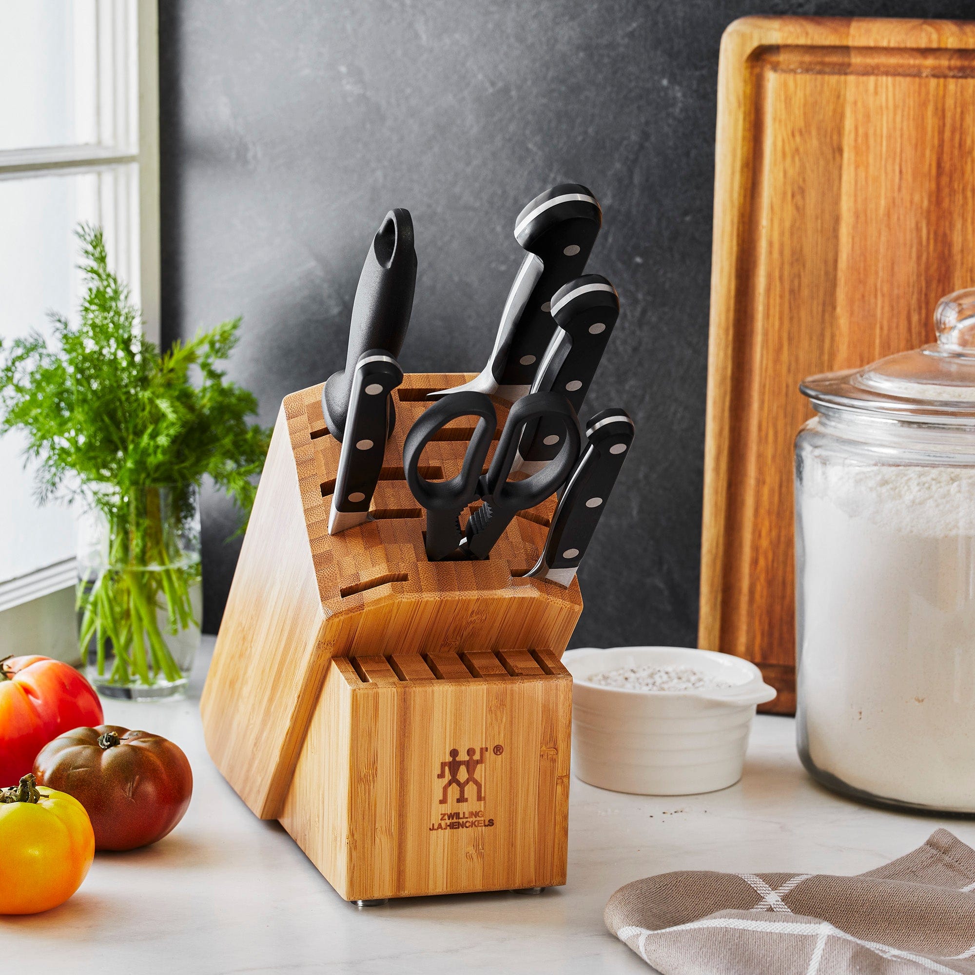 Zwilling Pro 7-pc Knife Block Set - Bamboo