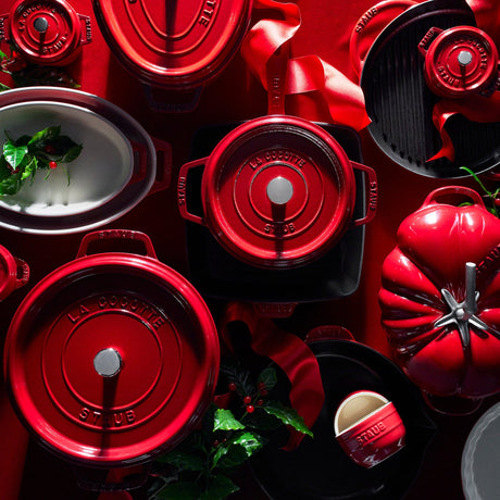 Staub Ceramic 9-inch Pie Dish - Cherry