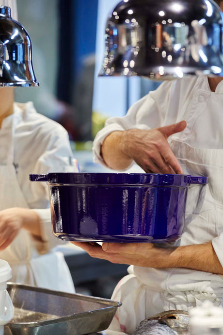Staub Cast Iron 9-qt Round Cocotte, Dutch Oven - Dark Blue