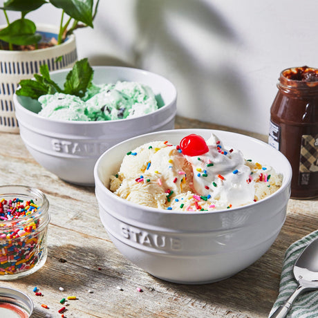 Staub Ceramic 2-pc Large Universal Bowl Set - White