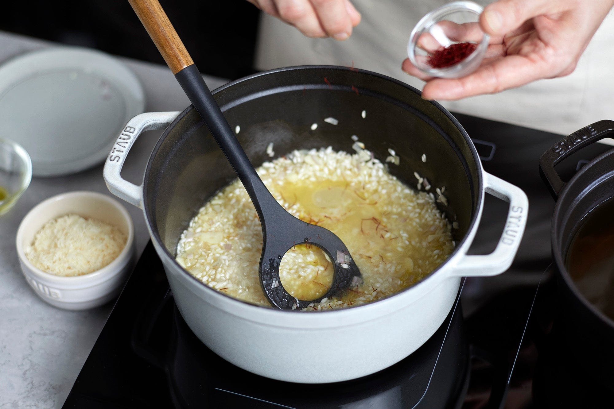 Staub Cast Iron Round Cocotte, Dutch Oven, 4-quart, serves 3-4, Made in France, White Truffle