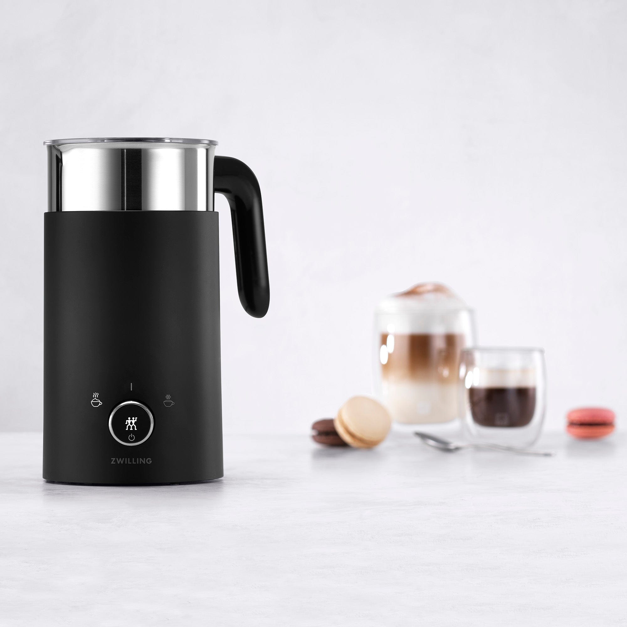 Zwilling Enfinigy Cool Touch Milk Frother, Hot and Cold Foam Electric Milk Frother, Velvety, Creamy Microbubbles for Milk and Plant-based Milk Substitutes - Black