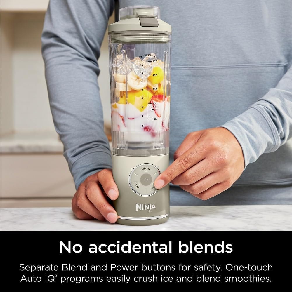 Ninja Blast Max Personal Cordless Blender for Smoothies, Blend, Ice Crush, 22 oz. Twist & Go Vessel, Cream - Certified Refurbished