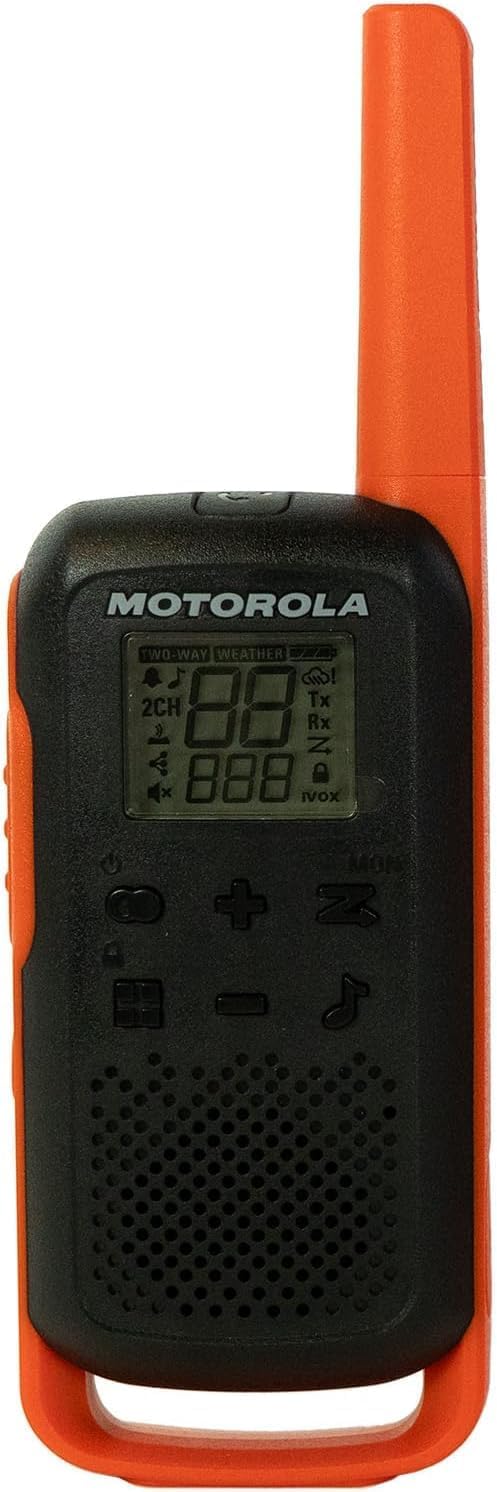 Motorola Solutions Rechargeable 25-Mile Two-Way Radio, Sportsman Edition, TrueTimber Pattern, Black/Orange