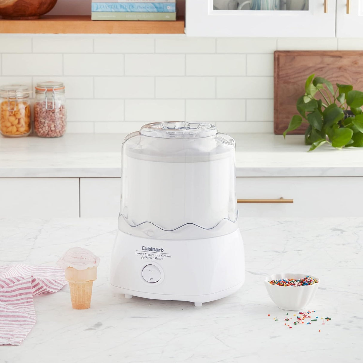 Cuisinart Automatic 1.5-Quart Frozen Yogurt, Ice Cream and Sorbet Maker, White - Certified Refurbished