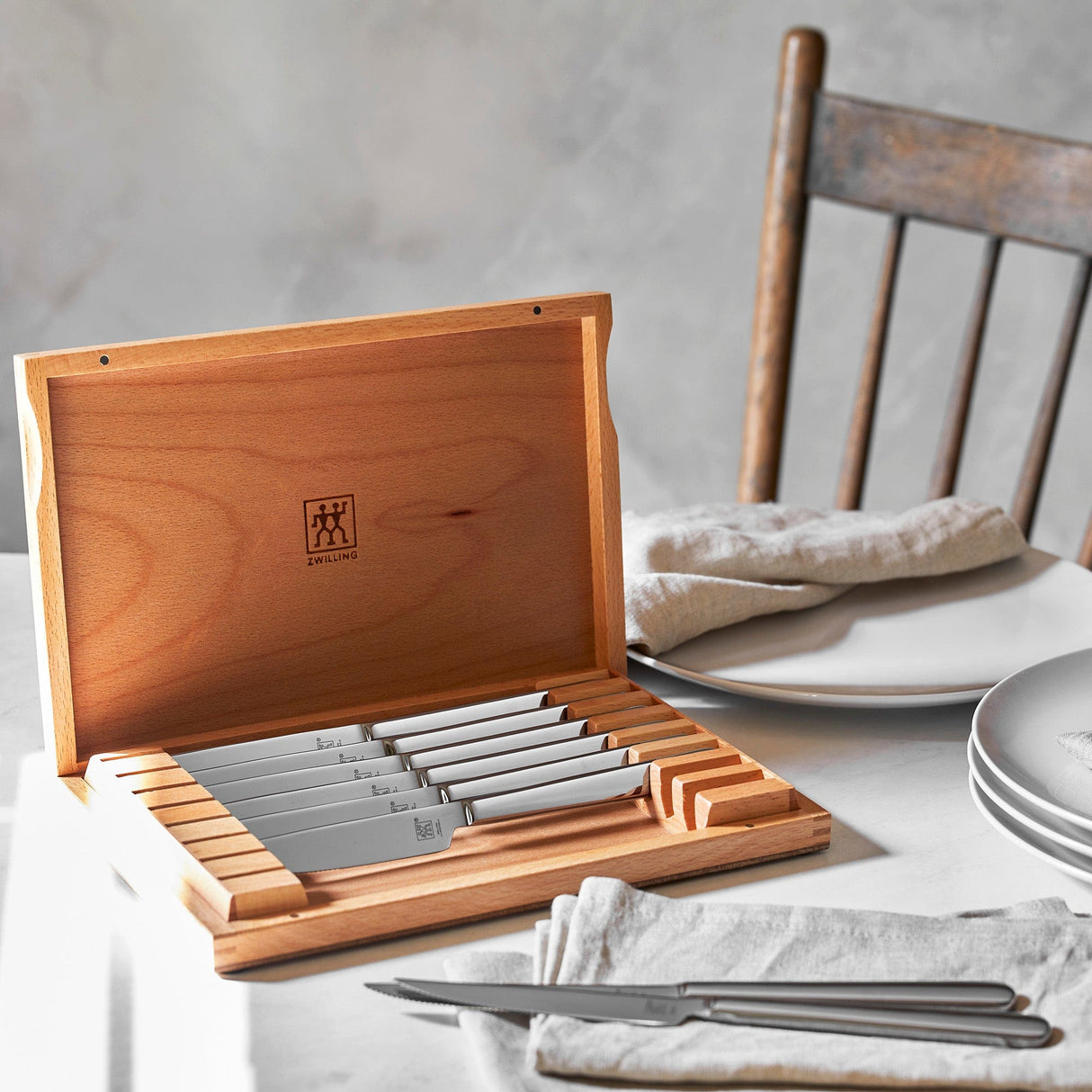 Zwilling Steak Knife Set of 8, German Knife Set, Stainless Steel