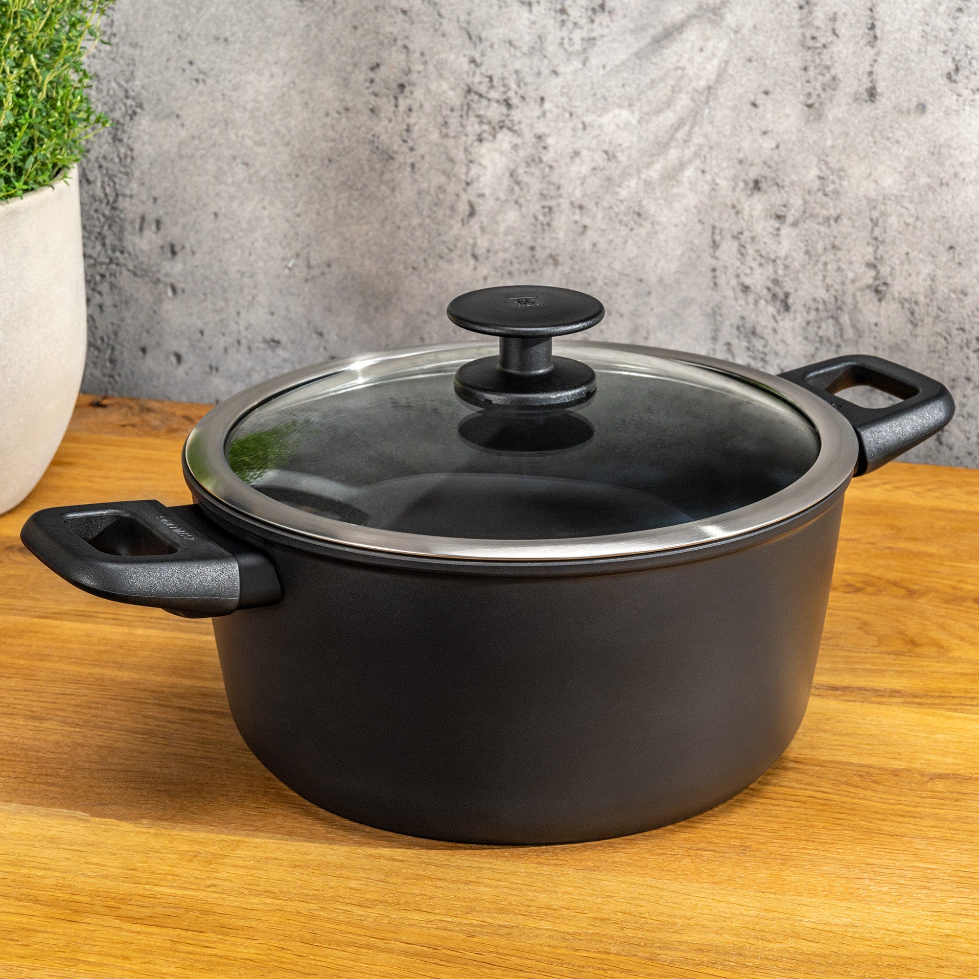 Zwilling Madura Plus Forged 5-qt Aluminum Nonstick Dutch Oven with Lid