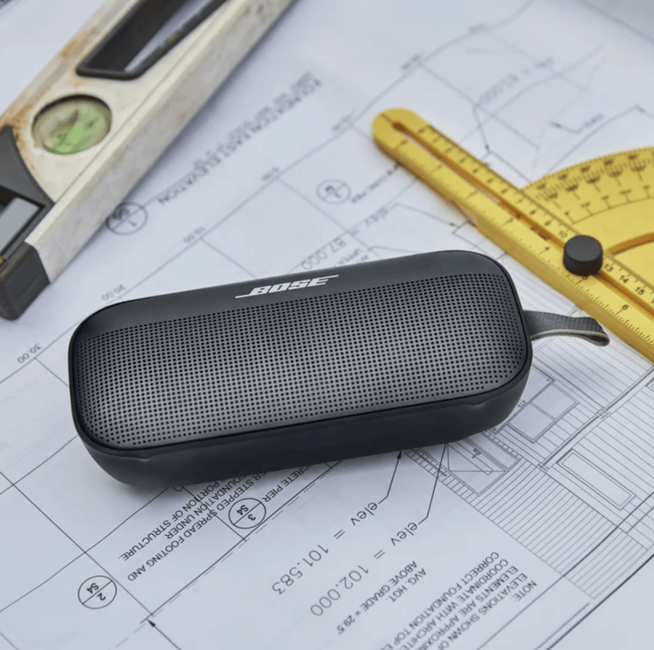 Bose Soundlink Flex SE Portable Speaker, Black - Certified Refurbished