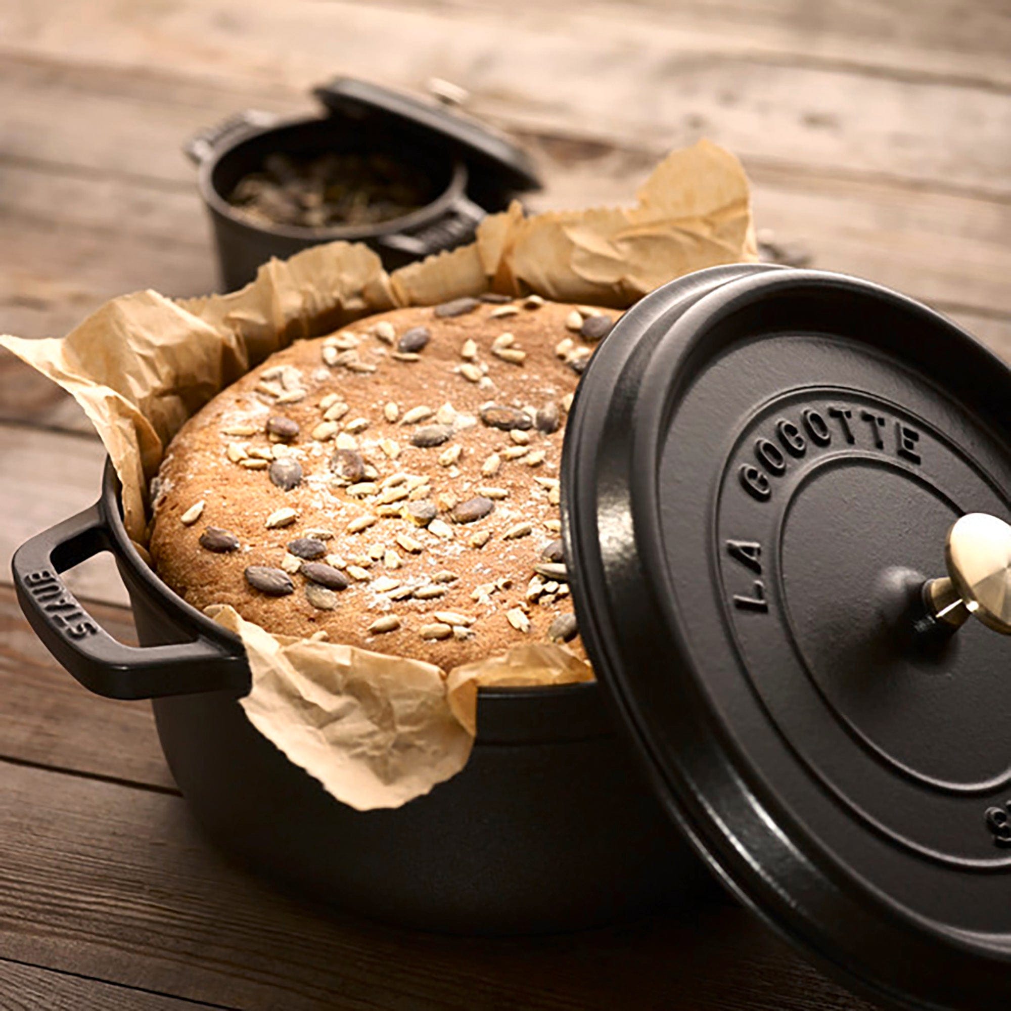 Staub Cast Iron Round Cocotte, Dutch Oven, 5.5-quart, serves 5-6, Made in France, Matte Black