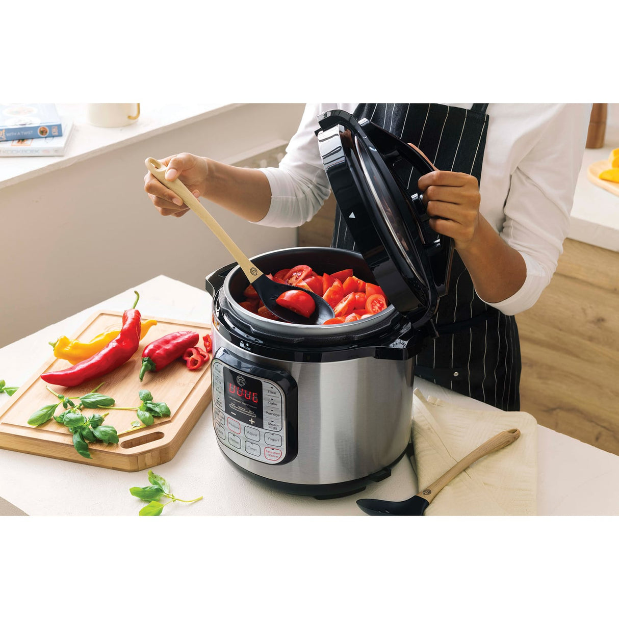 MasterChef 1000-Watt 6.3-Qt. 10-in-1 Multicooker