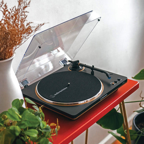 Audio-Technica 2-Speed Belt-Drive Automatic Turntable with 45 RPM Adapter, Switchable Preamp, 3-Piece Chassis, RCA Out, AT-VM95 Stylus, Black/Bronze