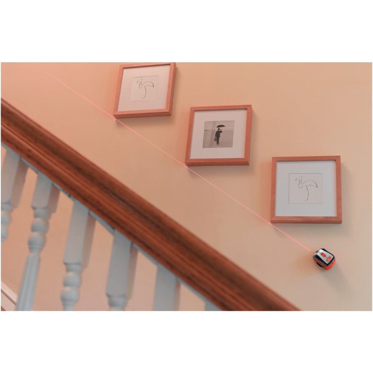 Black+Decker Laser Level with Wall-Mounting Accessories