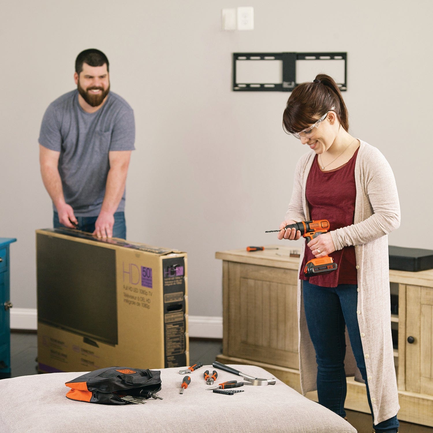 Black+Decker 20-Volt MAX* Lithium Drill/Driver & 68-Piece Project Kit