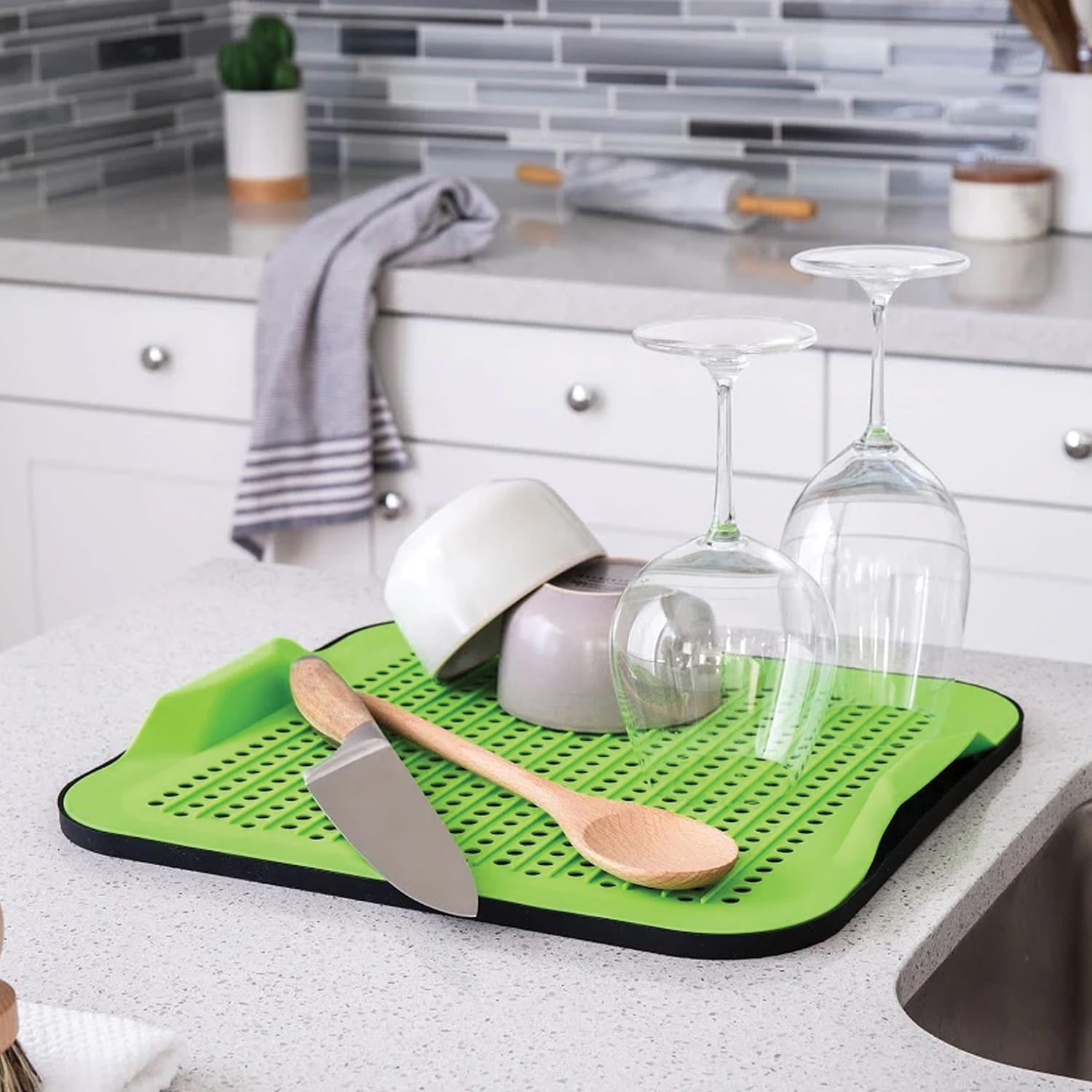 Better Houseware 2-Piece Silicone Drying Mat, Black/Green
