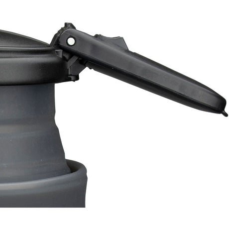 Brentwood .85-Quart Dual-Voltage Collapsible Travel Kettle, Black