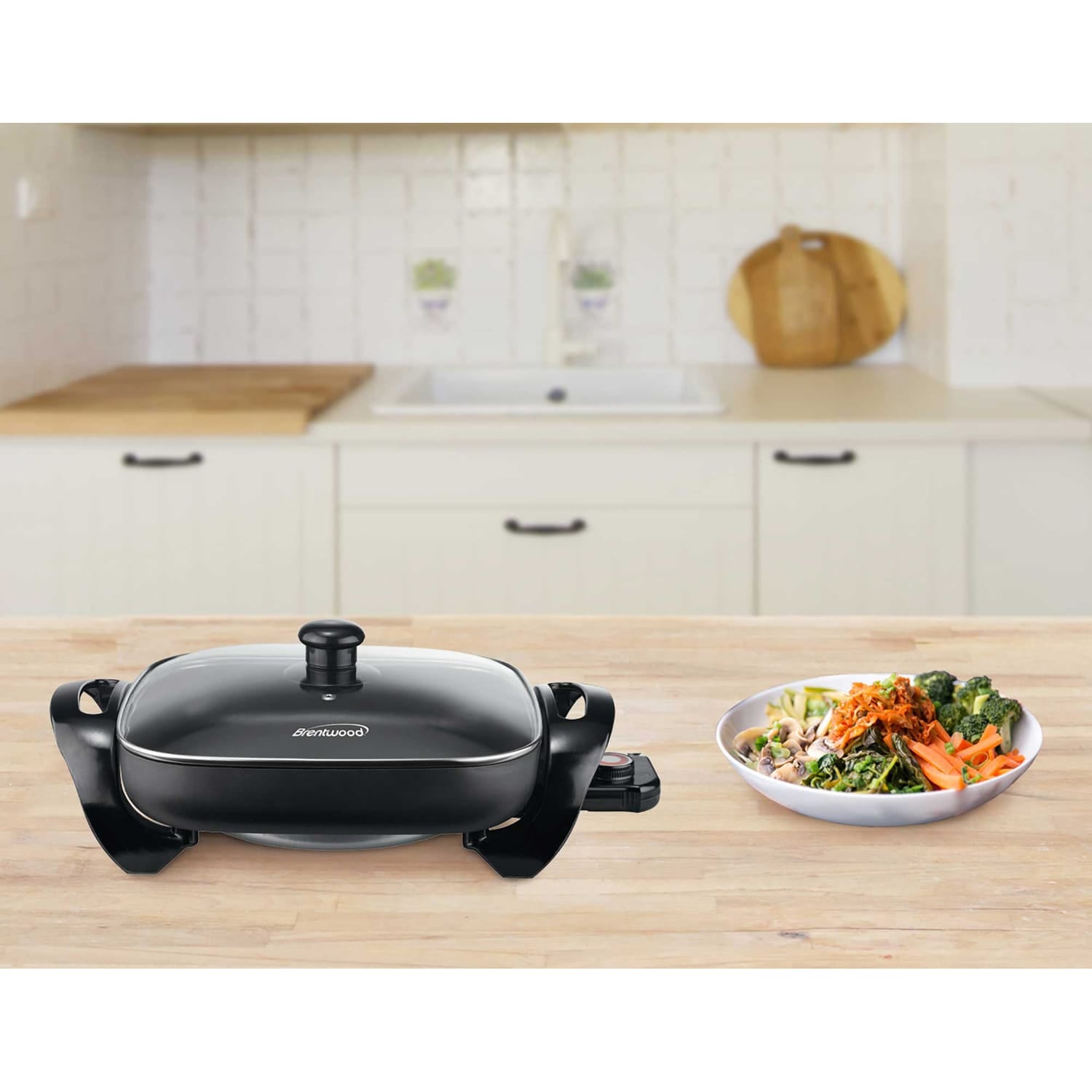 Brentwood 12-In. 1300-Watt Nonstick Electric Skillet with Glass Lid