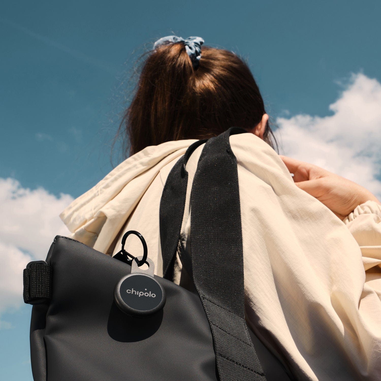 Chipolo LOOP and CARD Device Tracker Bundle