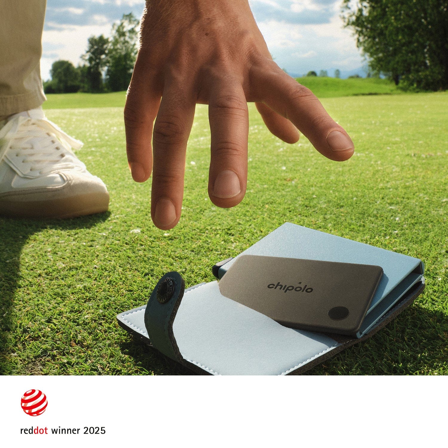 Chipolo CARD Rechargeable Tracking Device, Charcoal