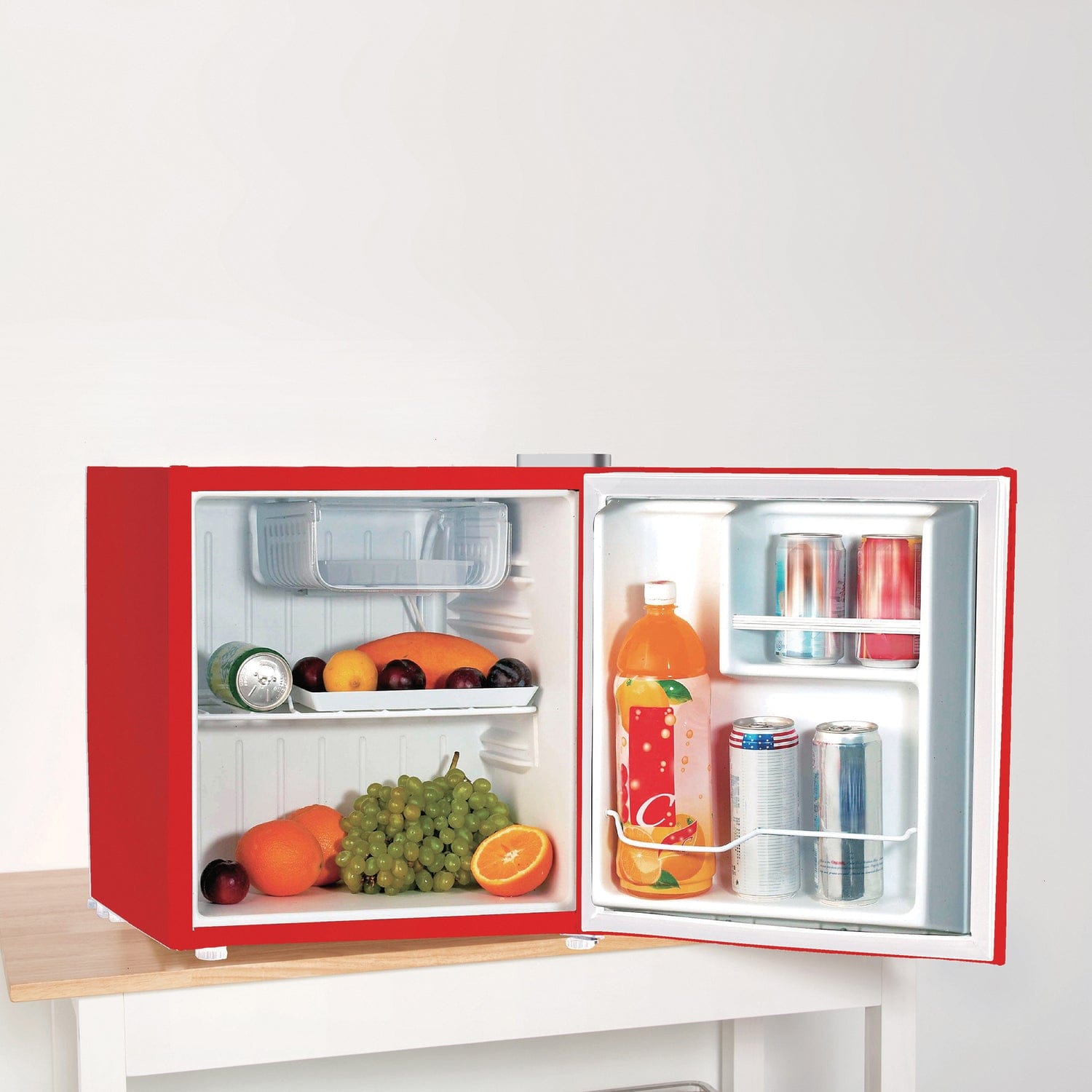 Frigidaire 1.6-Cu.-Ft. 50-Watt Compact Refrigerator, Red