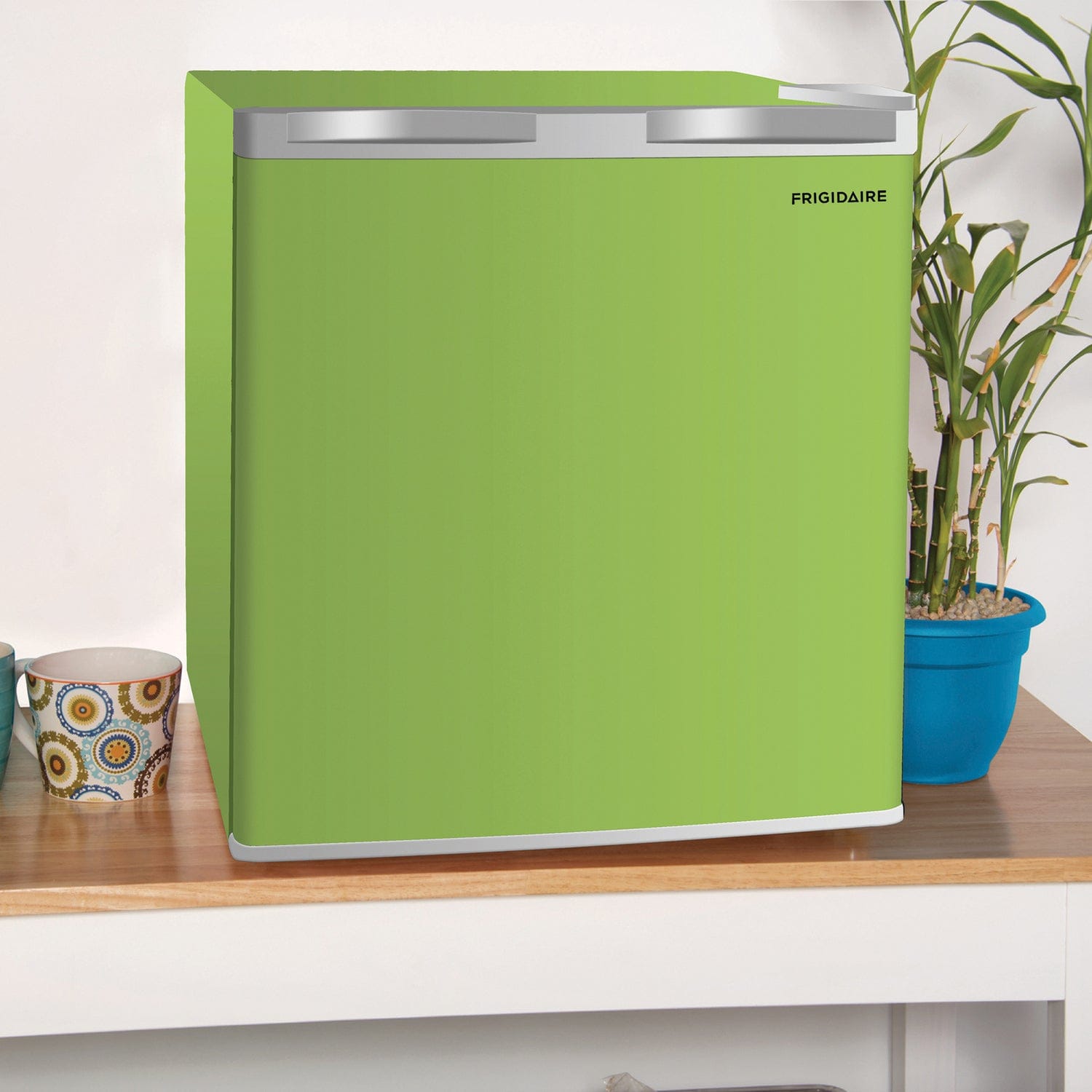 Frigidaire 1.6-Cu.-Ft. 50-Watt Compact Refrigerator, Green