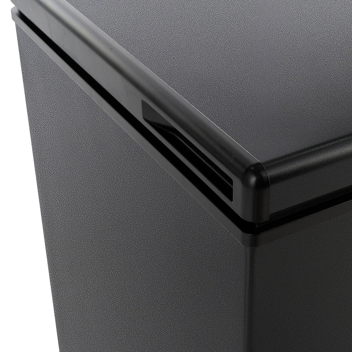 Hamilton Beach 7.0-Cu. Ft. Chest Freezer, Granite