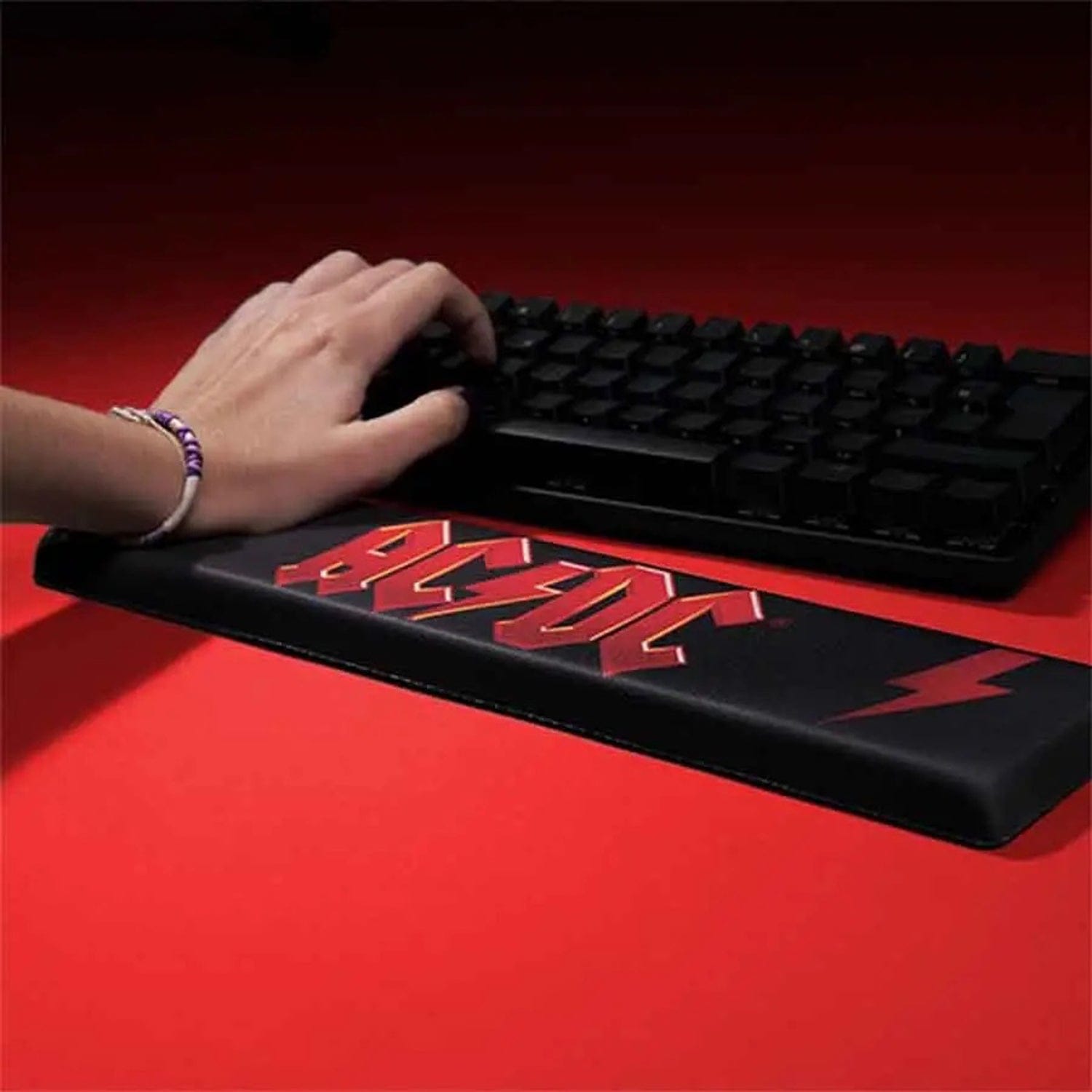 Subsonic Ergopad Wrist Rest, AC/DC